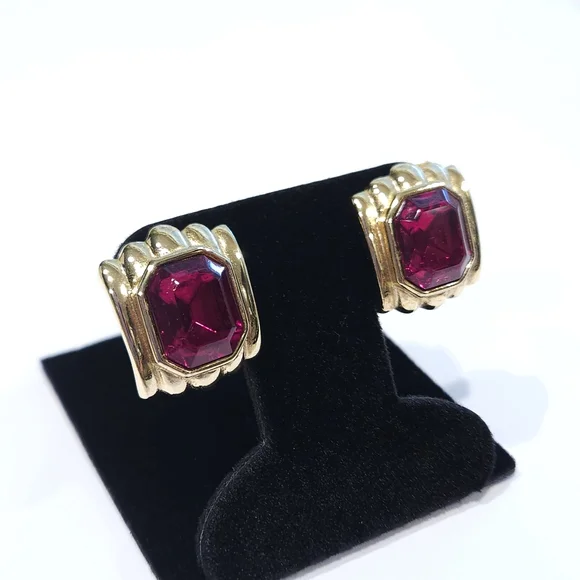 Vintage Givenchy Red Rhinestone Faux Ruby Gold Tone Clip On Earrings - Picture 16 of 16